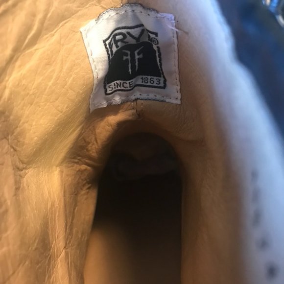 Frye Women's Harness Short Black Ankle Boot sz 8 - Picture 6 of 7